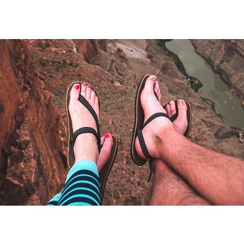 Earth Runners Lifestyle Grounding Sandals (White)