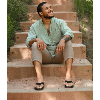Unisex Black Knit Grounding Sandal